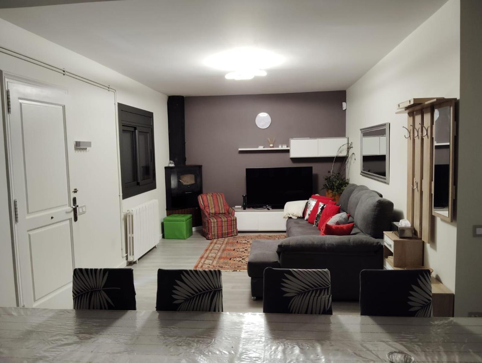 ラ・コーマ・イ・ラ・ペドラ Casa Cal Gansoletaヴィラ エクステリア 写真